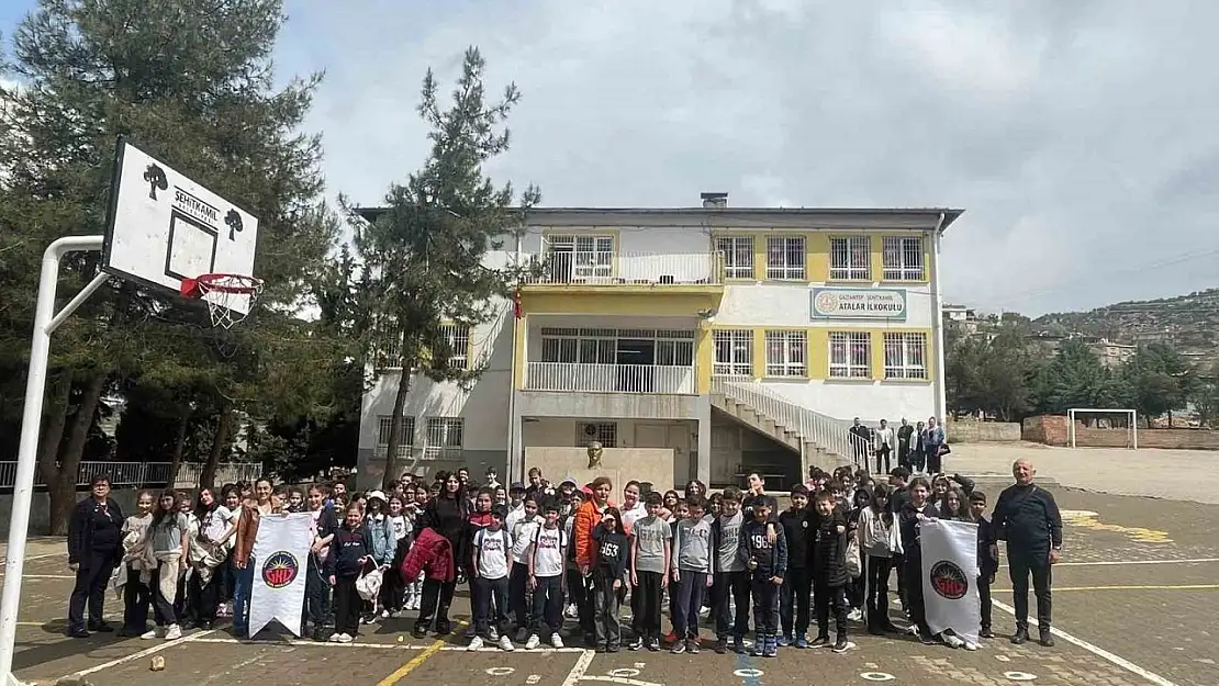 Gaziantep Kolej Vakfı öğrencileri kardeş okullarını ziyaret etti