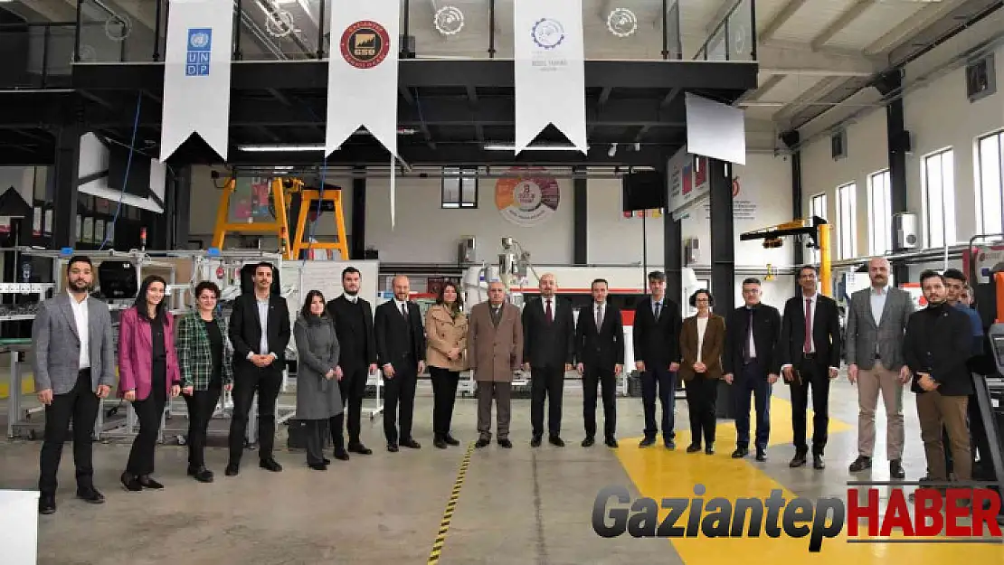 Gaziantep Model Fabrikada değerlendirme ve planlama toplantısı