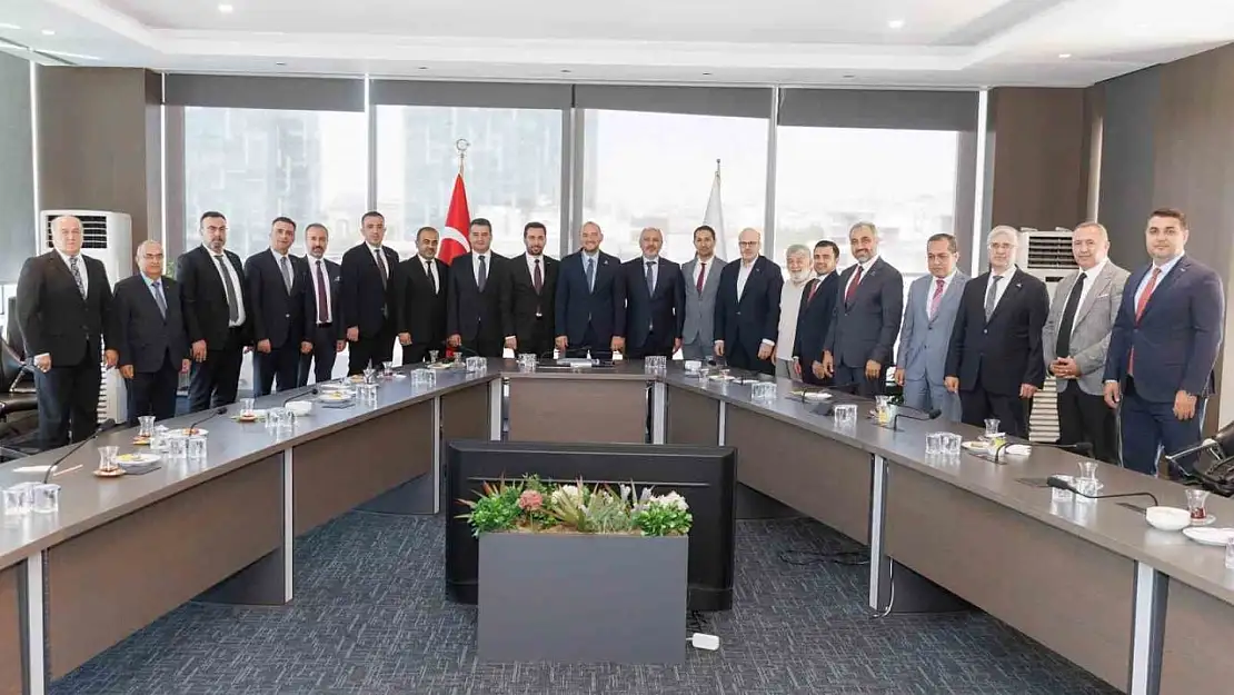 Gaziantep MÜSİAD'dan genel merkeze ziyaret