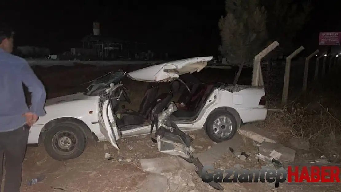 Gaziantep-Şanlıurfa yolunda trafik kazası:2 ölü, 7 yaralı