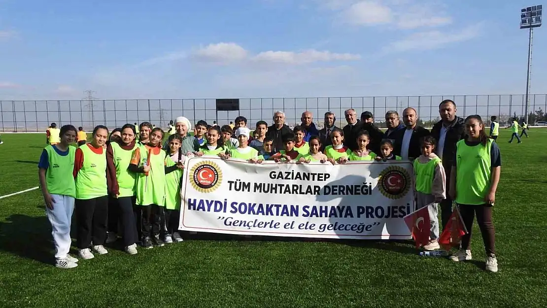 Gaziantep'te 'Haydi sokaktan sahaya' projesi ile geleceğin futbolcuları yetiştirilecek