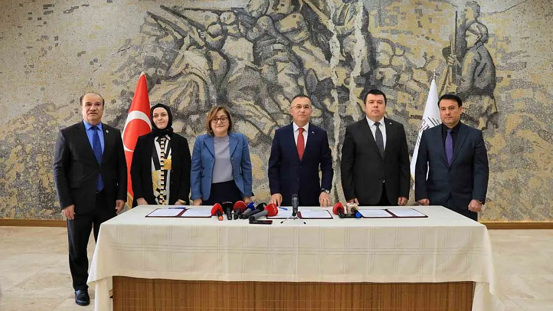 Gaziantep'te 'Sağlıklı Yaşam, Bağımlılıkla Mücadele ve İzleme Merkezi' protokolü imzalandı