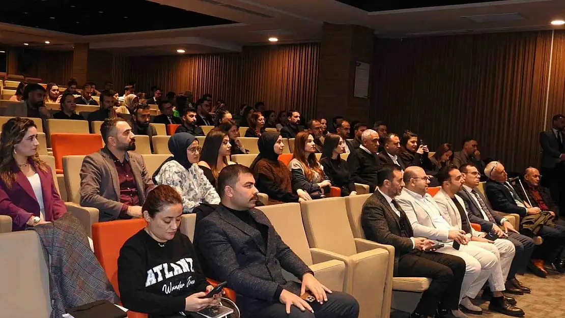 Gaziantep'te 'Yapay Zeka Çağında İnsan Kaynakları' sempozyumu