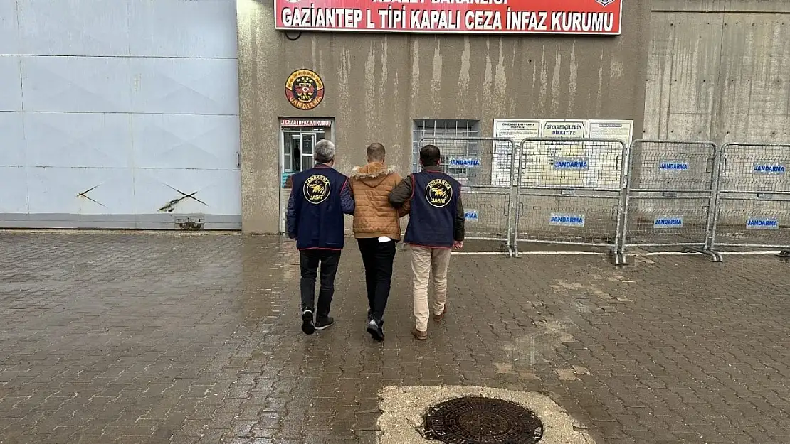 Gaziantep'te 12 yıl kesinleşmiş hapis cezası bulunan firari şahıs yakalandı