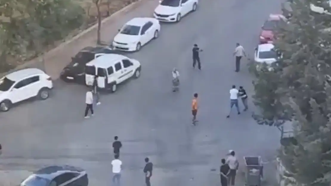 Gaziantep'te 2 kardeşe silahla saldıran şahıs yakalandı: Saldırı anı kamerada