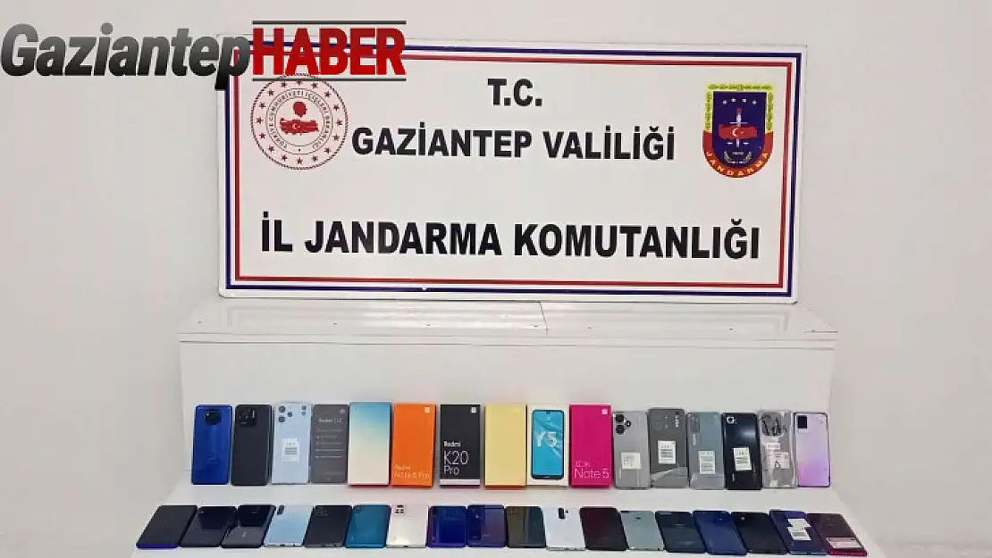 Gaziantep'te 2 milyon lira değerinde kaçak telefon ele geçirildi