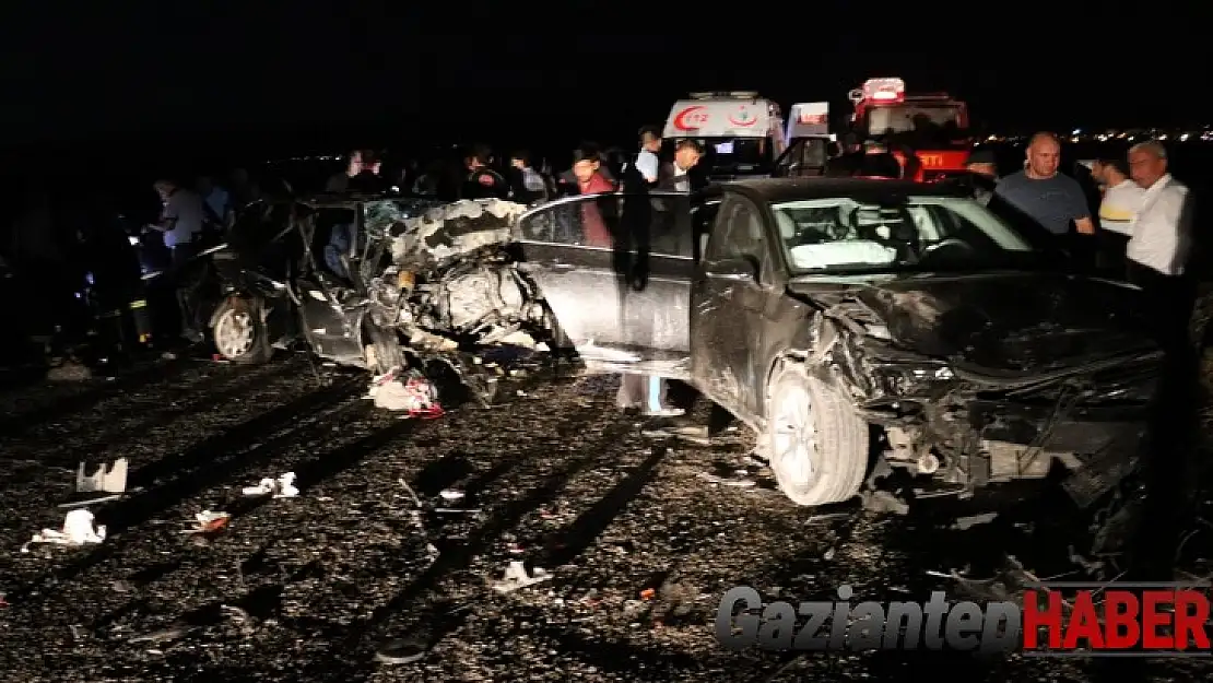 Gaziantep'te 5 aracın karıştığı iki ayrı kazada 4 kişi yaralandı