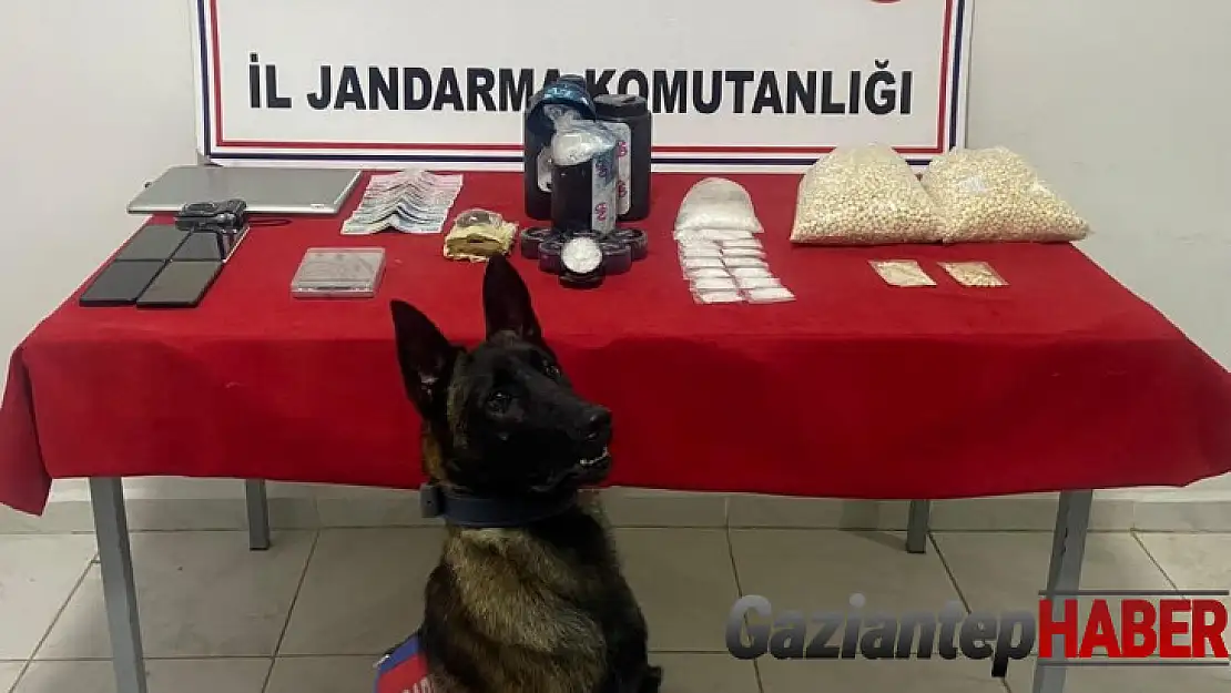 Gaziantep'te 6 kilo 100 gram metamfetamin ele geçirildi