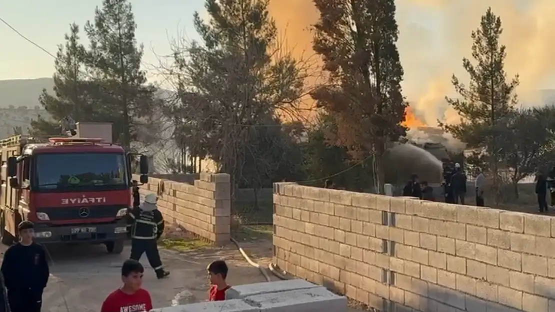 Gaziantep'te bağ evinde korkutan yangın