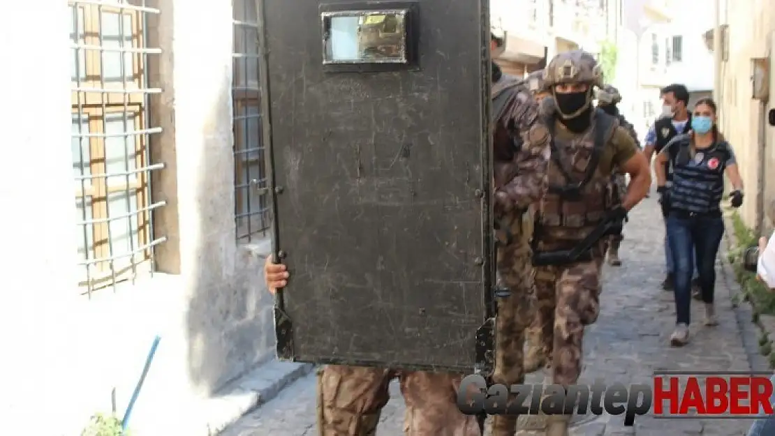 Gaziantep'te bin polisle 'Narko-Asayiş' operasyonu yapılıyor