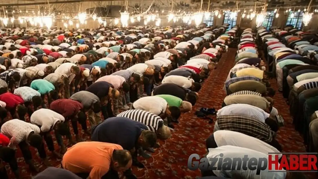 Gaziantep'te  'Cuma Namazı' düzenlemesi