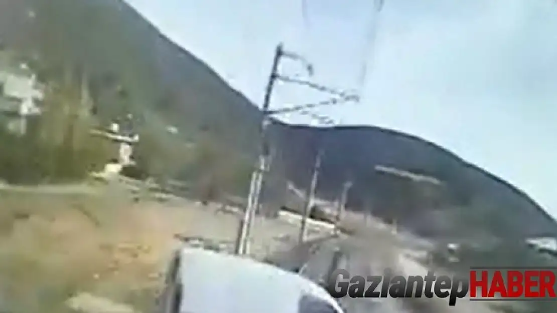 Gaziantep'te dayı yeğenin öldüğü feci kaza kamerada