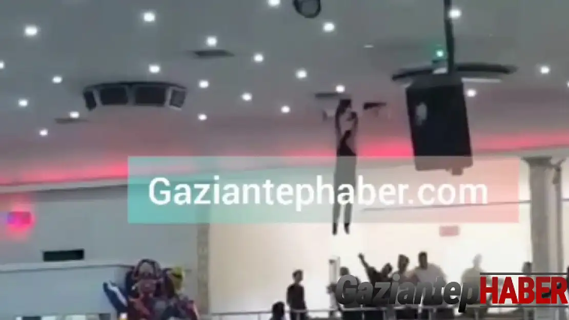 Gaziantep'te düğünde davetsiz misafir! İlginç anlar kamerada…