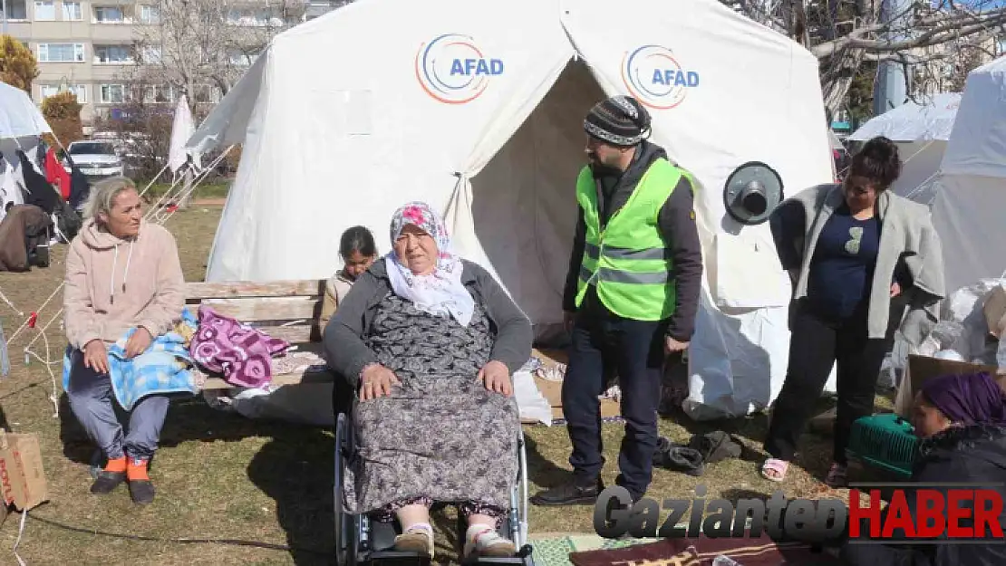 Gaziantep'te engelli depremzedelere medikal malzeme desteği