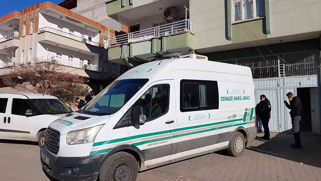 Gaziantep'te eski eşi tarafından bıçaklanan kadın hayatını kaybetti