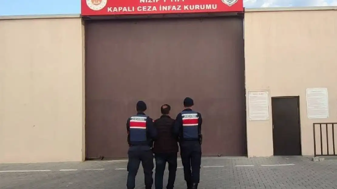 Gaziantep'te FETÖ terör örgütü üyesi şüpheli şahsı jandarma yakaladı