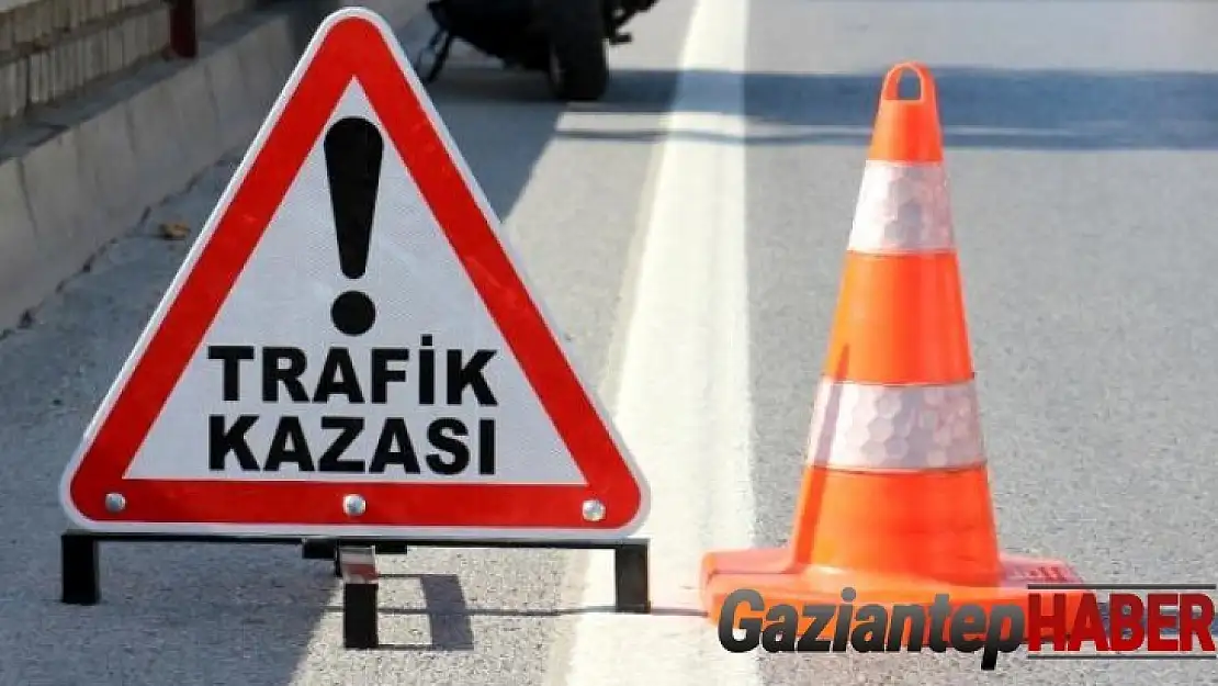 Gaziantep'te halk otobüsü kaldırıma çıktı yaralılar var