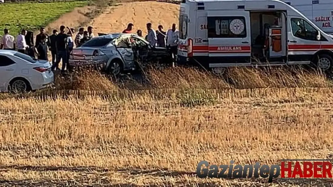 Gaziantep'te iki araç çarpıştı: 5 yaralı