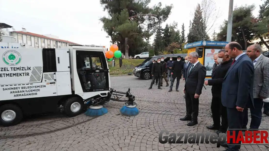 Gaziantep'te ilçelere vakumlu süpürge aracı