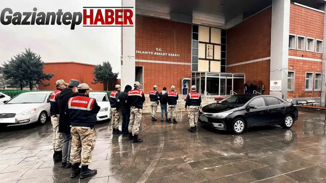 Gaziantep'te kaçak göçmen organizatörü operasyonu: 3 gözaltı