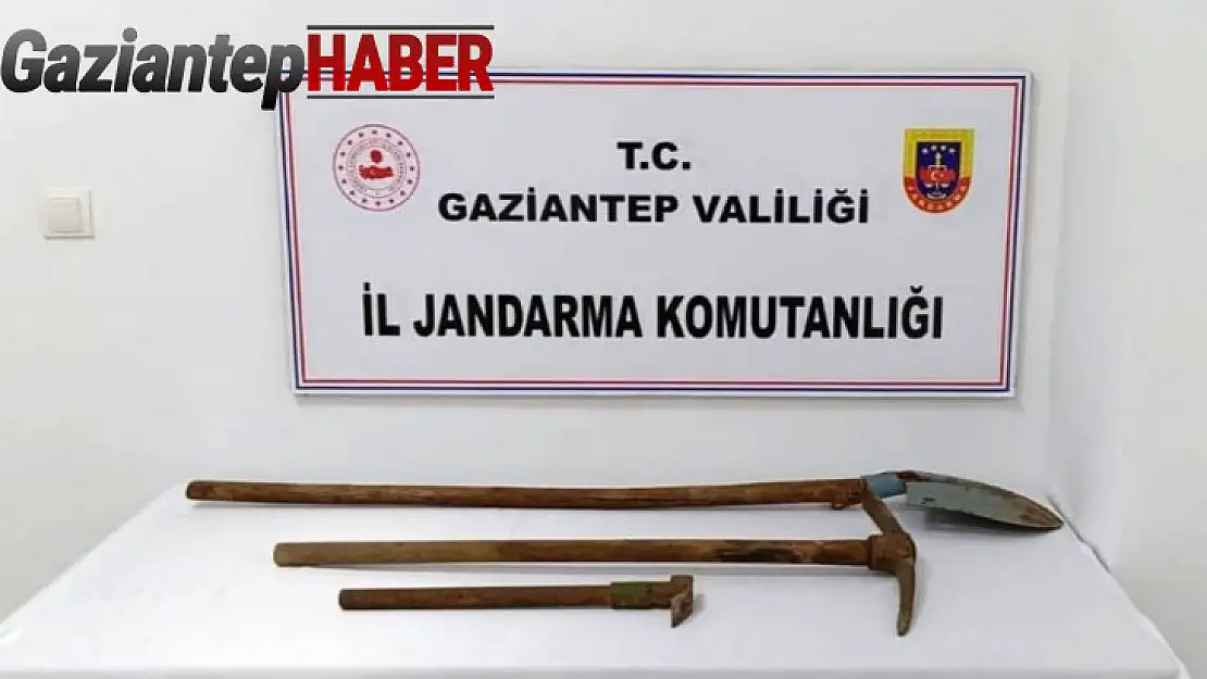 Gaziantep'te kaçak kazı operasyonu: 3 gözaltı