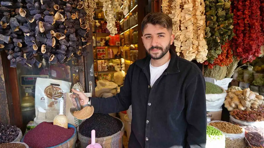 Gaziantep'te kahvaltılık zahter şifa deposu