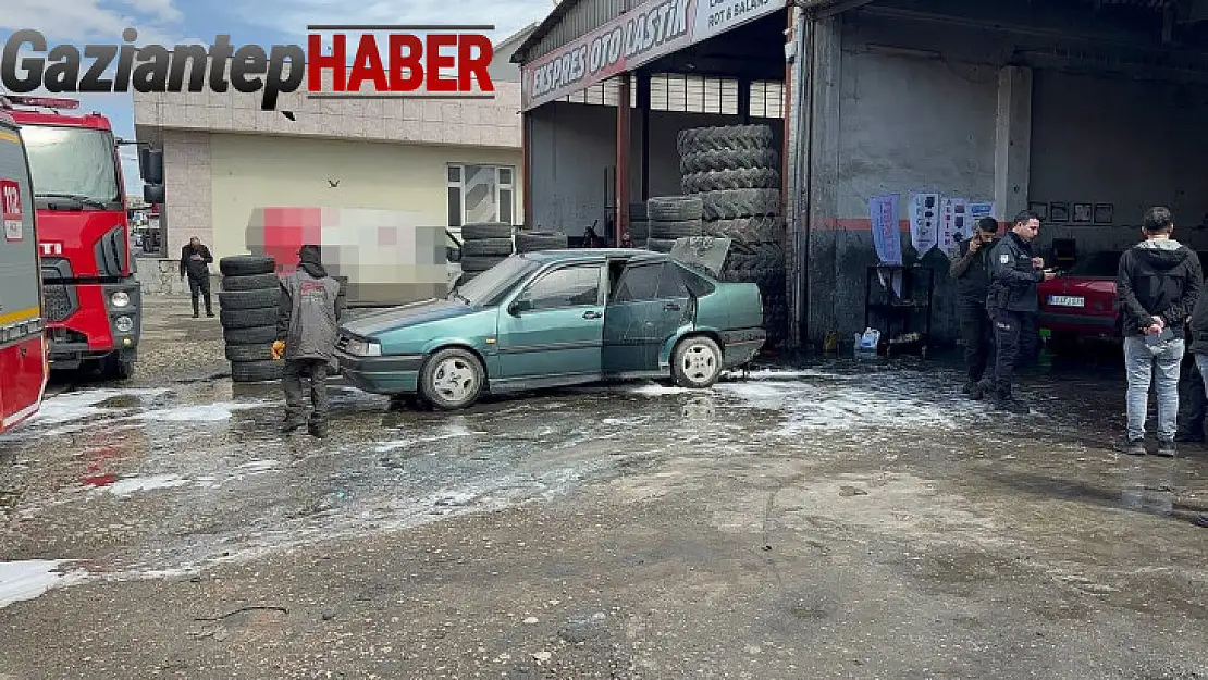 Gaziantep'te otomobilin LPG tüpünün patladığı anın görüntüsü ortaya çıktı