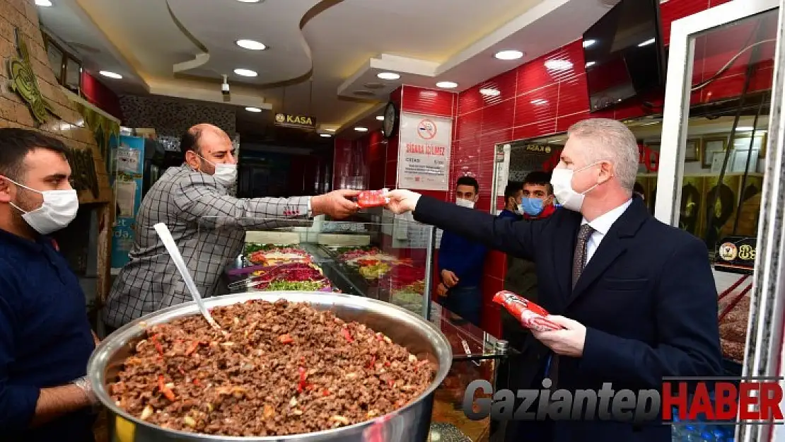 Gaziantep'te sokakta yemek yenilmesi yasaklandı