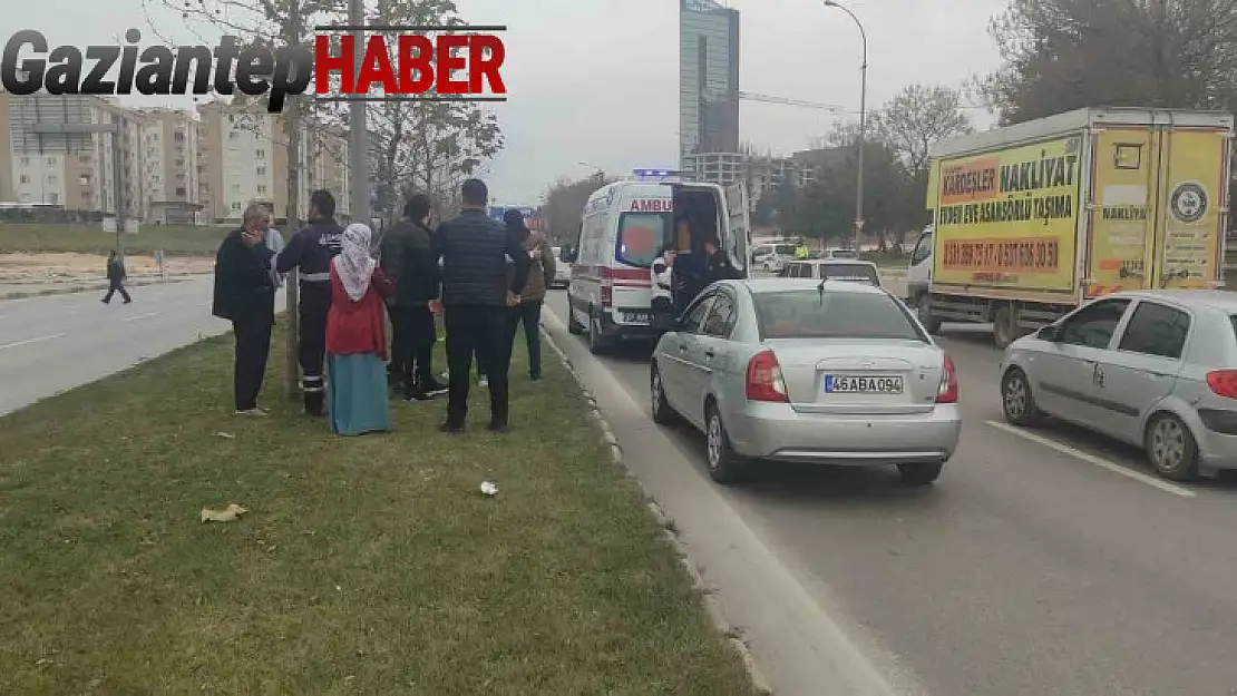 Gaziantep'te takla atan araçta bulunan 4 kişi yaralandı