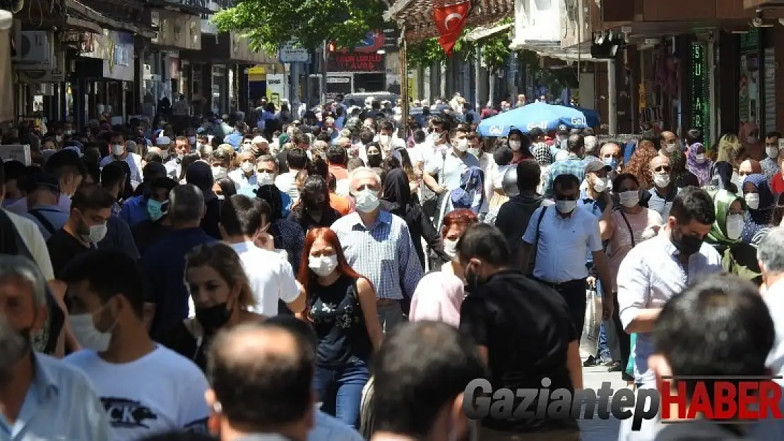 Gaziantep'te tam kapanmanın ardından caddeler doldu taştı