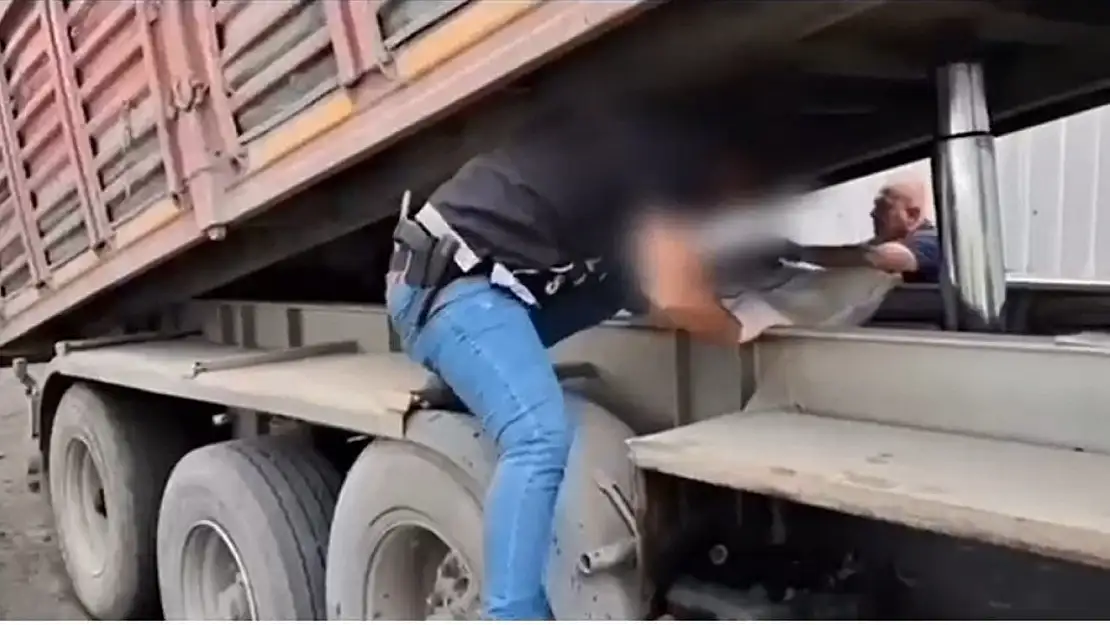 Gaziantep'te tır dorsesinde 45 kilo uyuşturucu ele geçirildi