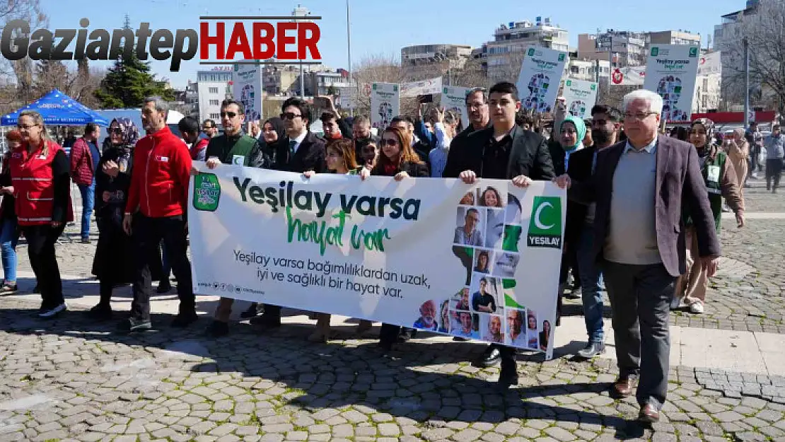 Gaziantep'te Yeşilay Haftası için farkındalık korteji