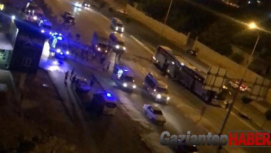 Gaziantep'te yolcu otobüsleri birbirine girdi
