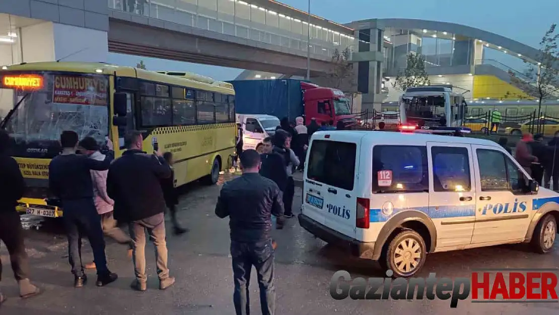 Gaziantep'te zincirleme kaza: 12 yaralı