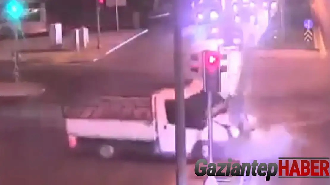 Gaziantep'teki trafik kazaları kameralarda