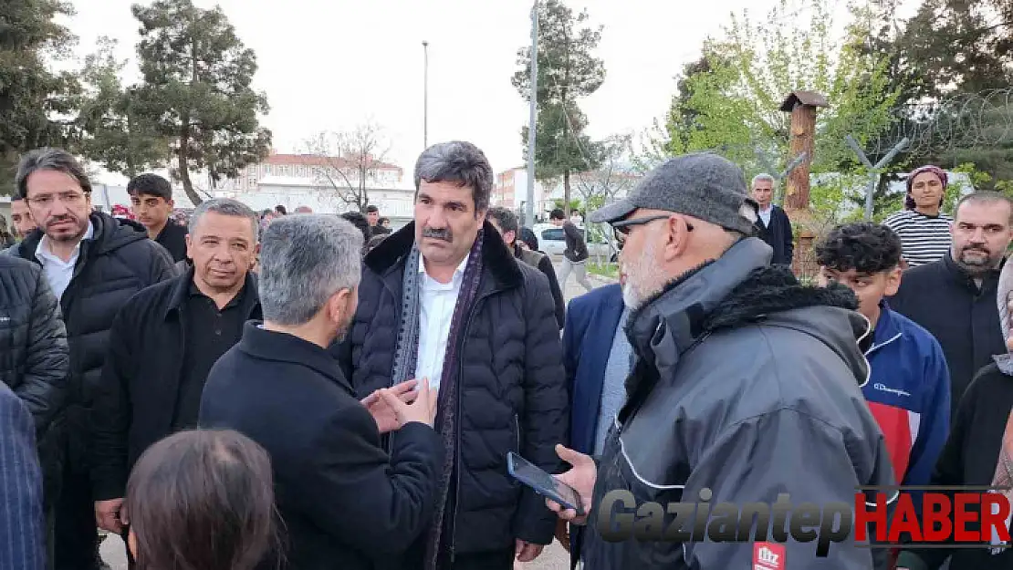 Gaziantepli halıcılar depremzedelerle iftarda buluştu