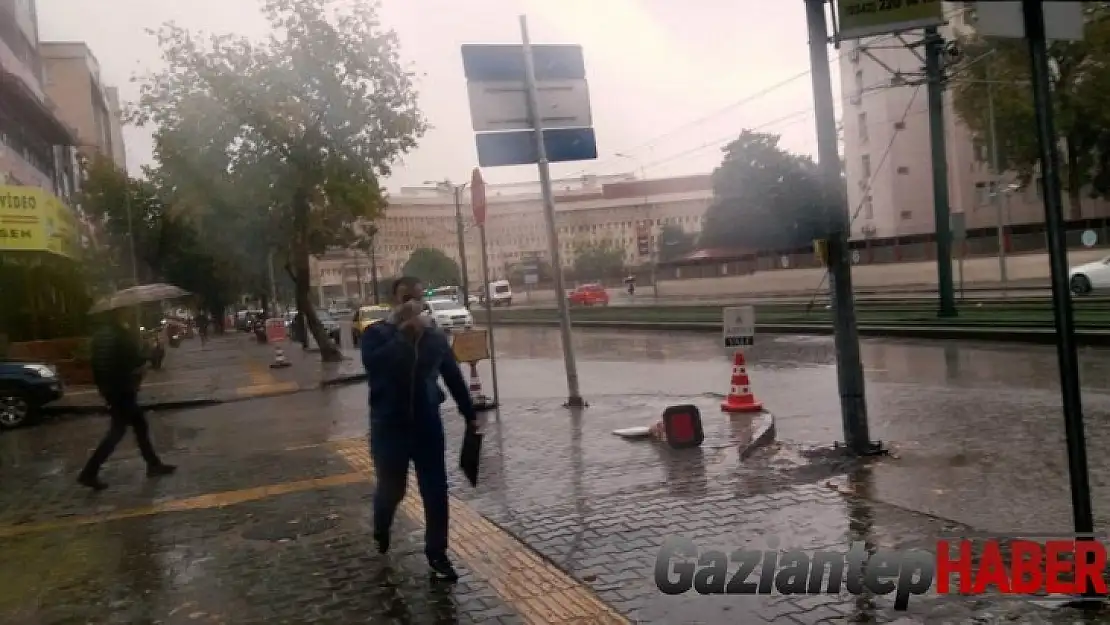 Gaziantep'te günlerdir beklenen yağış başladı