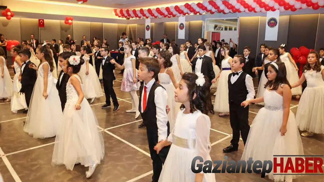 GKV'de Cumhuriyet balosu