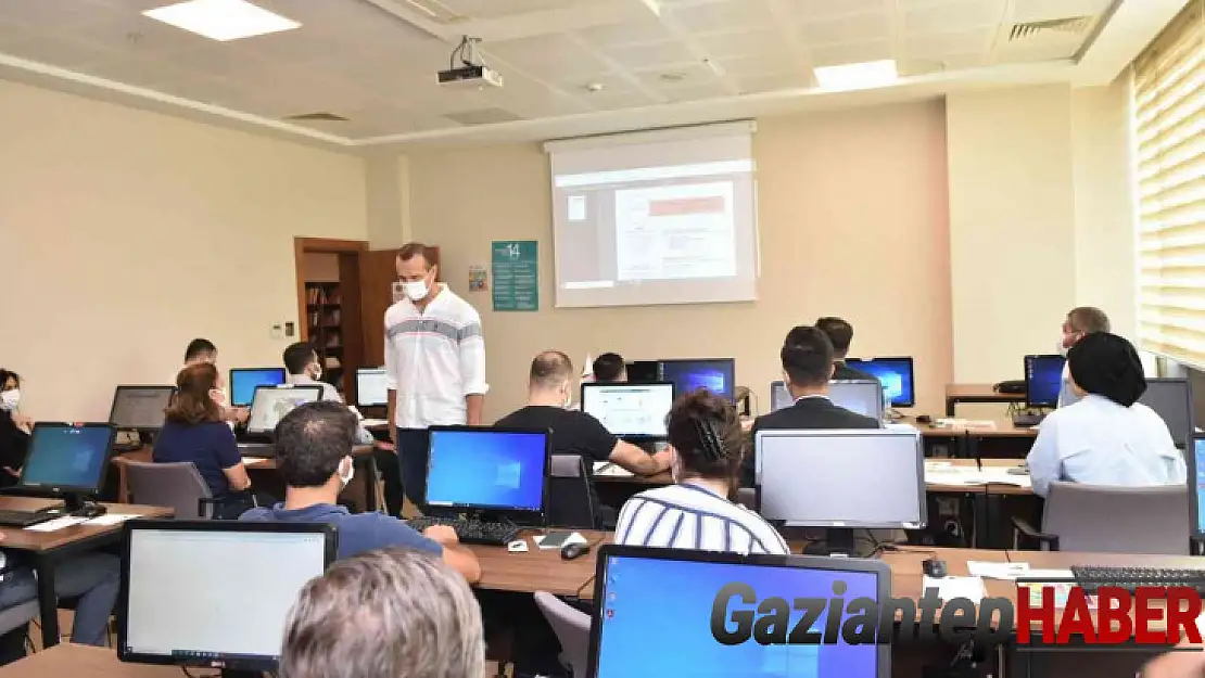 GSO'da uluslarası pazarlama ve müşteri bulma yöntemleri eğitimi verildi