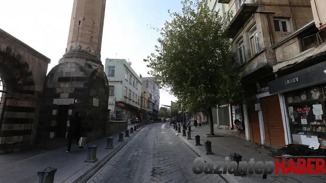 Hamdi Kutlar Caddesi trafiğe kapanıyor