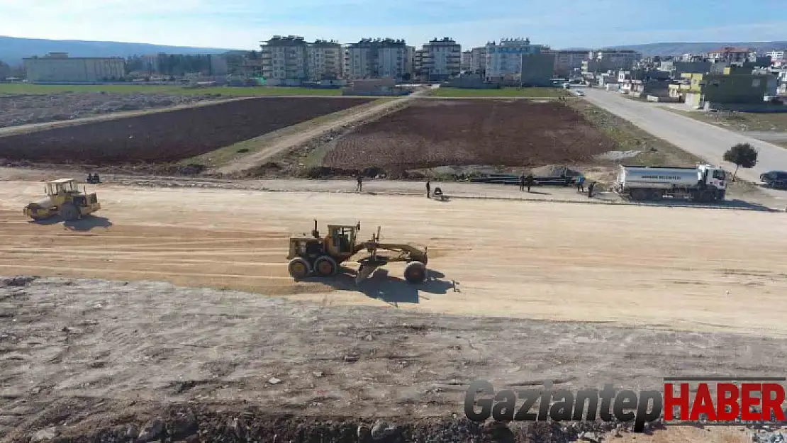 Hasarlı evler için çadır alanı çalışmaları başlattı