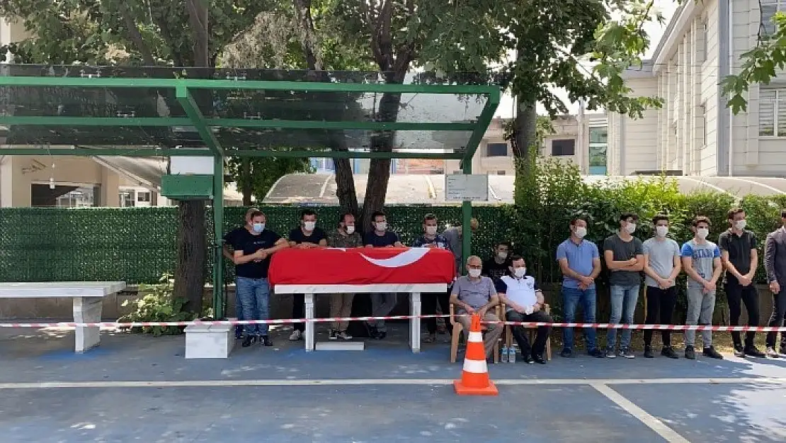 Havai fişek fabrikasındaki patlama da hayatını kaybeden işçiler son yolculuğuna uğurlanıyor