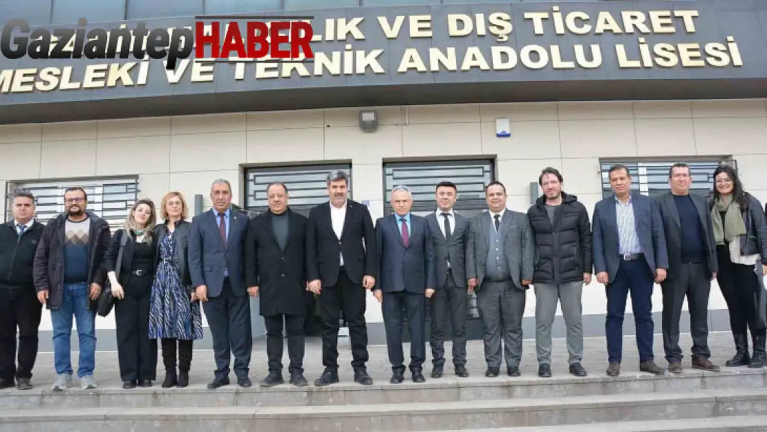 Hem eğitim, hem üretim