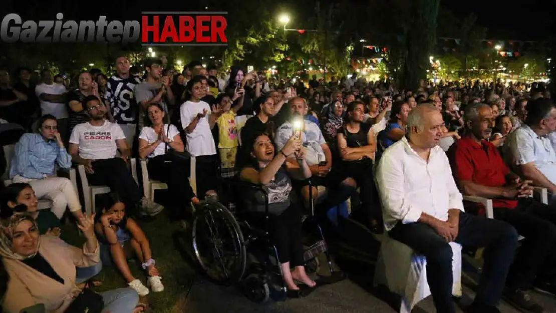 Hemşeri Dernekleri Festivali'nde İhsan Güvenç rüzgarı esti