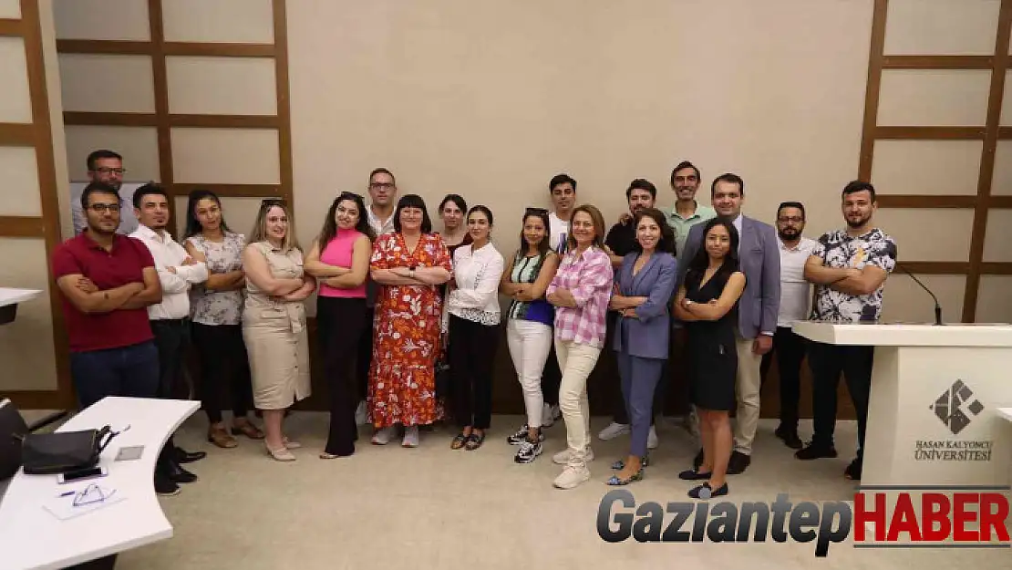 Hemşirelik eğitiminde 'Yenilikçi Öğretme ve Öğrenme' HKÜ'de mercek altına alındı