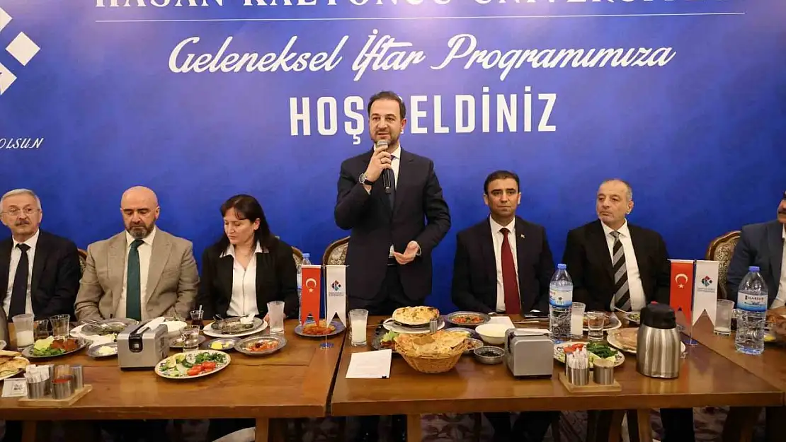 HKÜ, eğitim kurumları ile geleneksel iftar programında buluştu