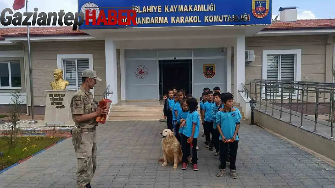 İlkokul öğrencilerinden jandarmaya ziyaret