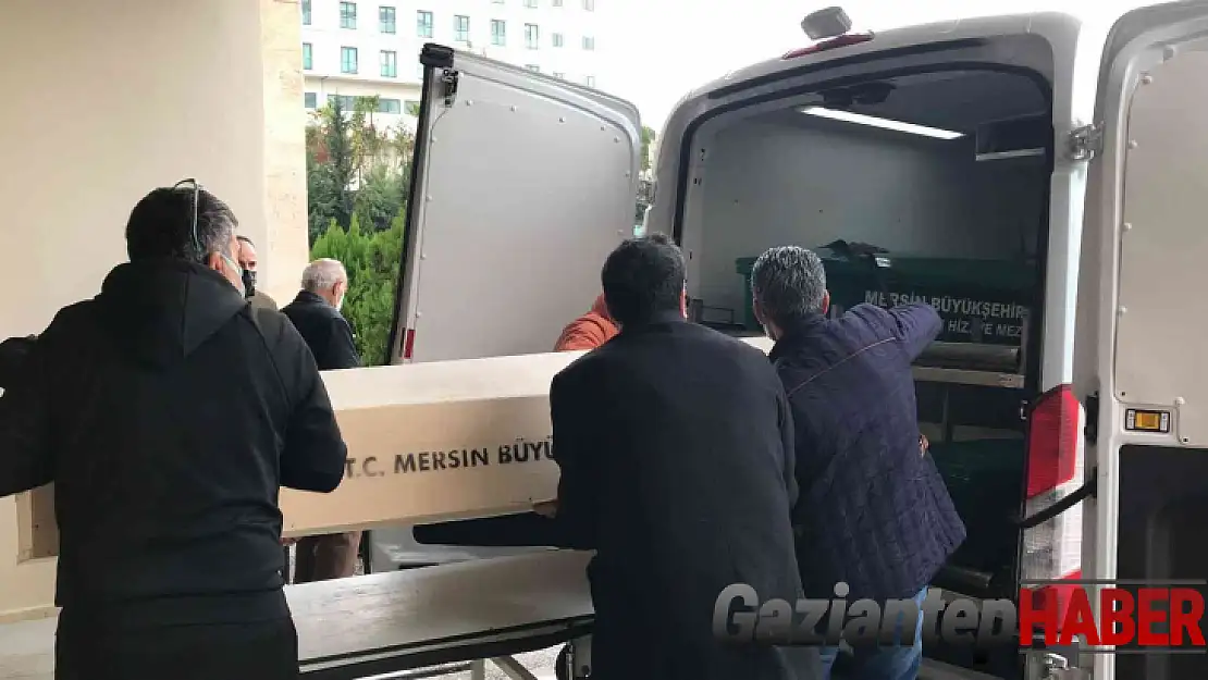 İzzet Altınmeşe'nin hayatını kaybeden oğlu İstanbul'a uğurlandı