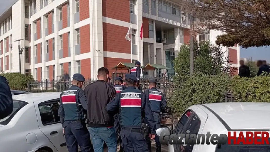Jandarma cinayet zanlılarını kıskıvrak yakaladı