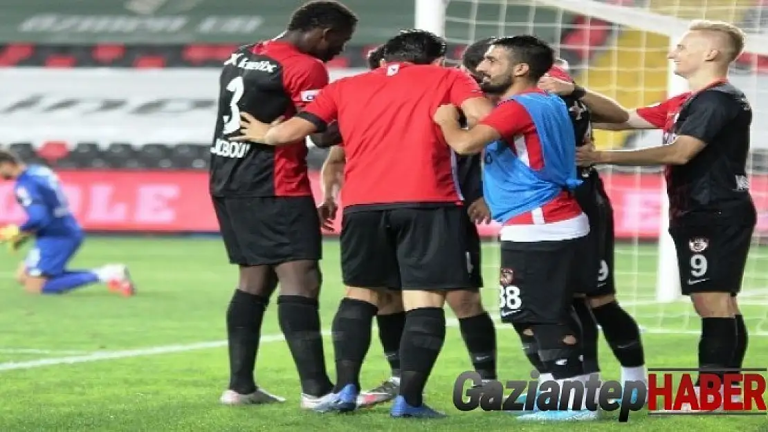 Konyaspor, dün oynanan Gaziantep FK maçının tekrarını talep etti!